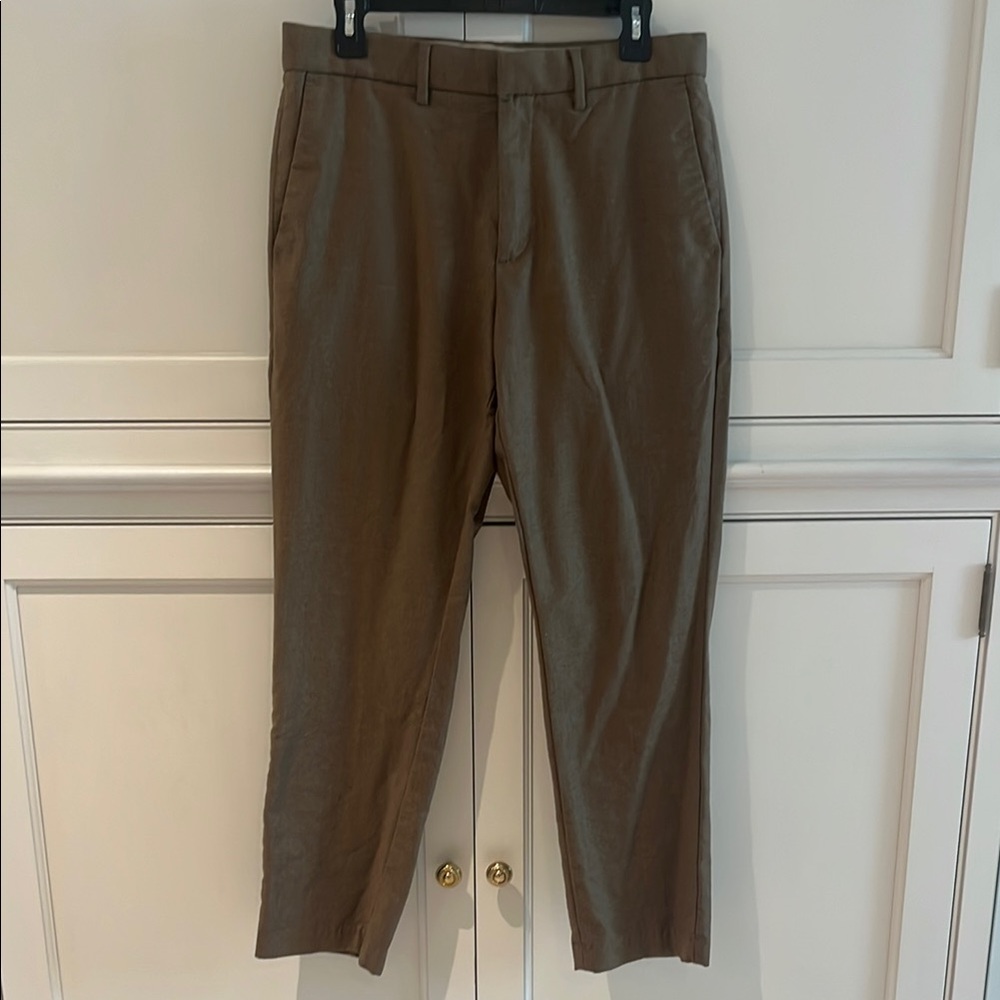 Banana Republic Tan Chinos Tailored Fit
